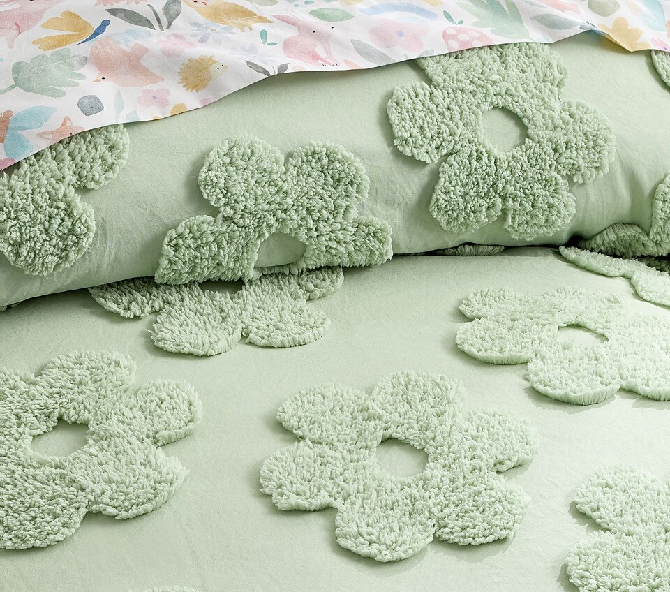 Textured Daisy Jacquard Duvet Cover & Pillowcases